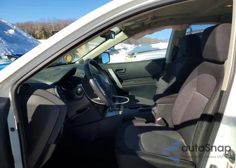 2013 Nissan Rogue S z USA, uszkodzony, nr VIN JN8AS5MV3DW624562